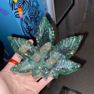 RESIN handmade ashtray